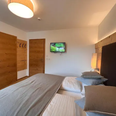Lakeside Luxury By Interhome Apartment